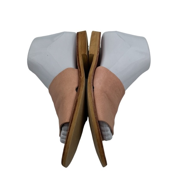 Cocobelle Salmon Thea Slide Sandals Size 6 1/2 Women's - Picture 8 of 11